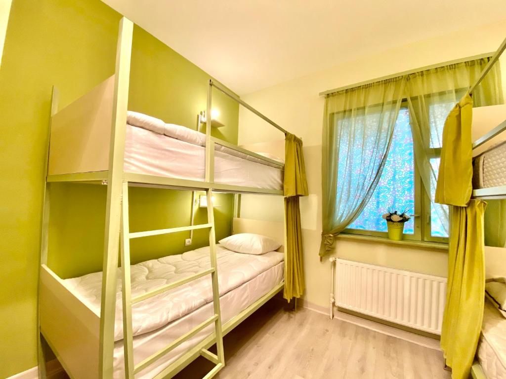Хостелы SANTORINI HOSTEL and TOUR Ереван