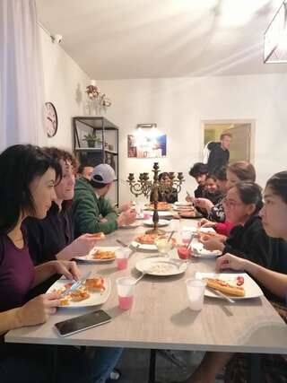 Хостелы SANTORINI HOSTEL and TOUR Ереван Кровать в общем 6-местном номере для женщин-5