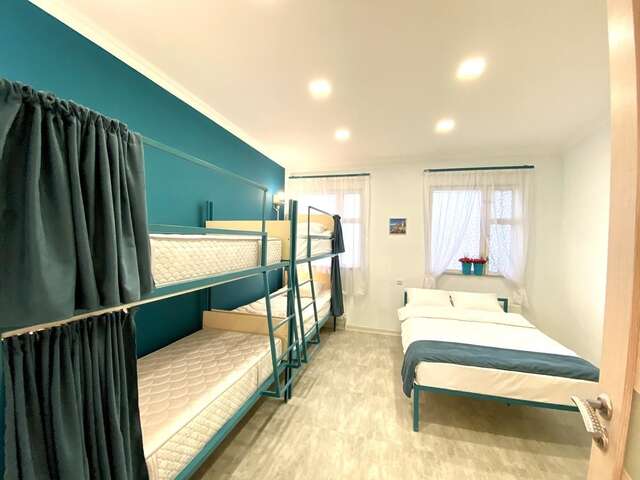 Хостелы SANTORINI HOSTEL and TOUR Ереван-33